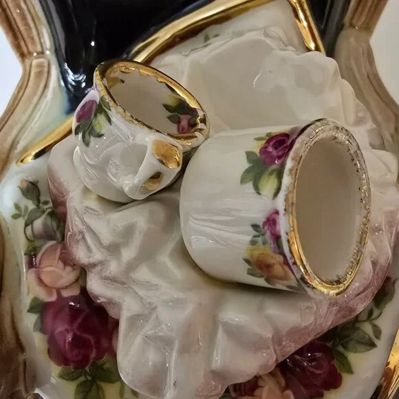 Vintage Floral Teacup Chair Teapot - Picture 8 of 9